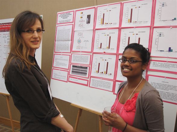 Dr. Anna Rodina and student Tharu Fernando