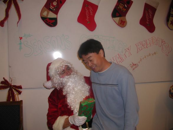 Students and faculty enjoy Holiday Party 2005.