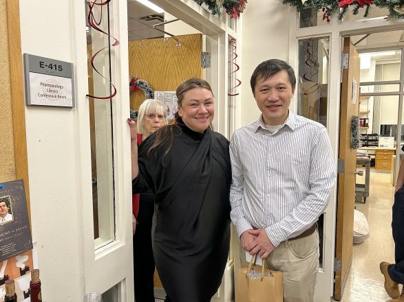 Aileen & Dr. Luo Aileen & Dr. Luo