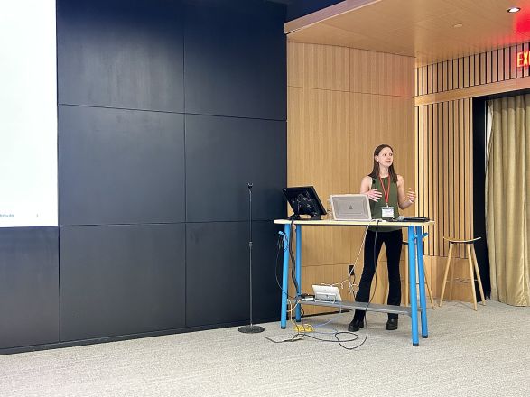 Lauren Hollmer from Dr. Bachovchin's lab